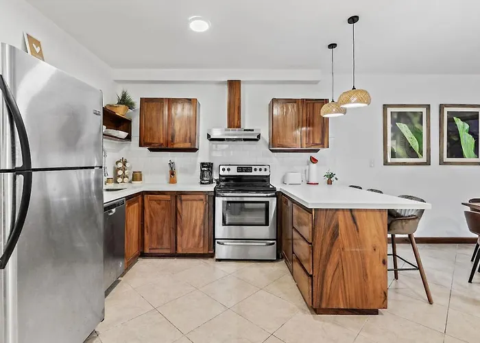 Apartment Bla1 3 Bedroom With Direct Access